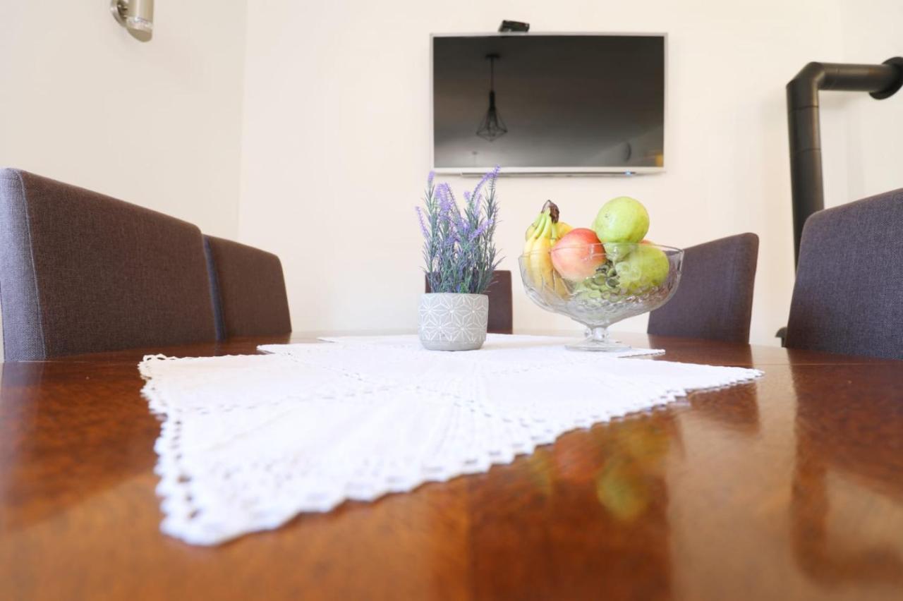 Apartman Teo &Tena Otočac Екстериор снимка