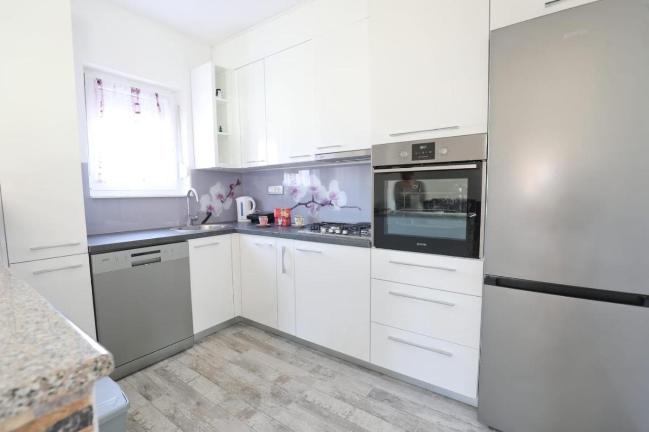 Apartman Teo &Tena Otočac Екстериор снимка