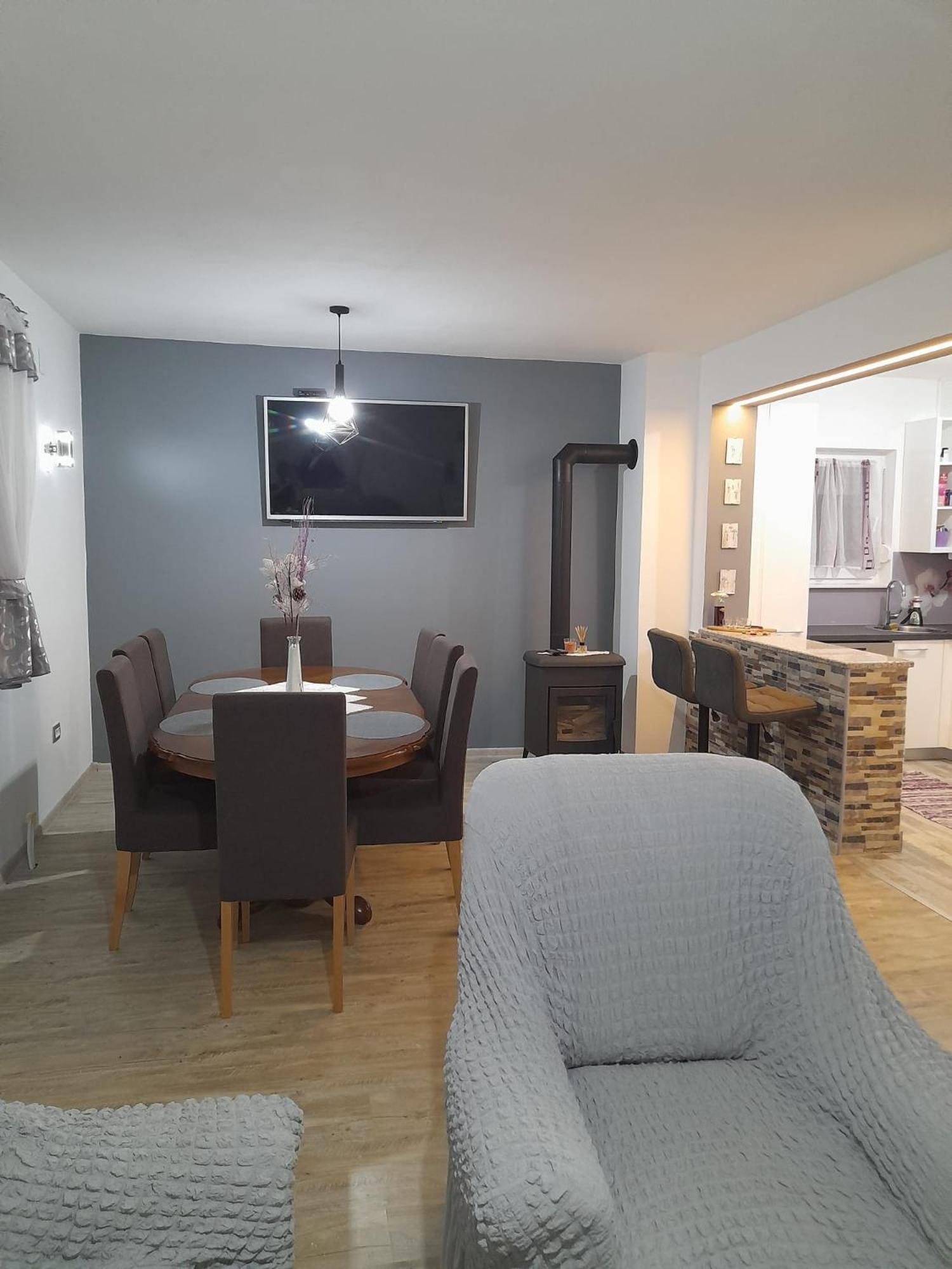 Apartman Teo &Tena Otočac Екстериор снимка
